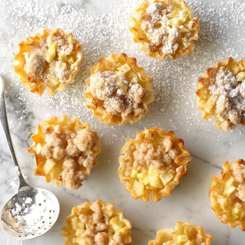 20 Mini Pies to Add to Your Christmas Cookie Plate