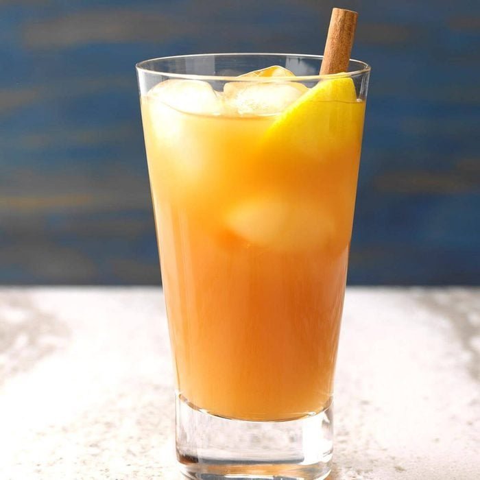 46 Classic Cocktails You Need to Know