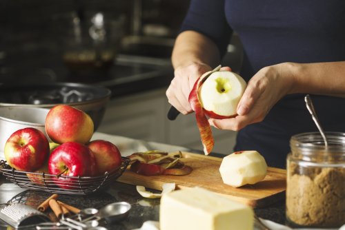 How to Peel an Apple with a Knife, Vegetable Peeler, KitchenAid Attachment or a Drill