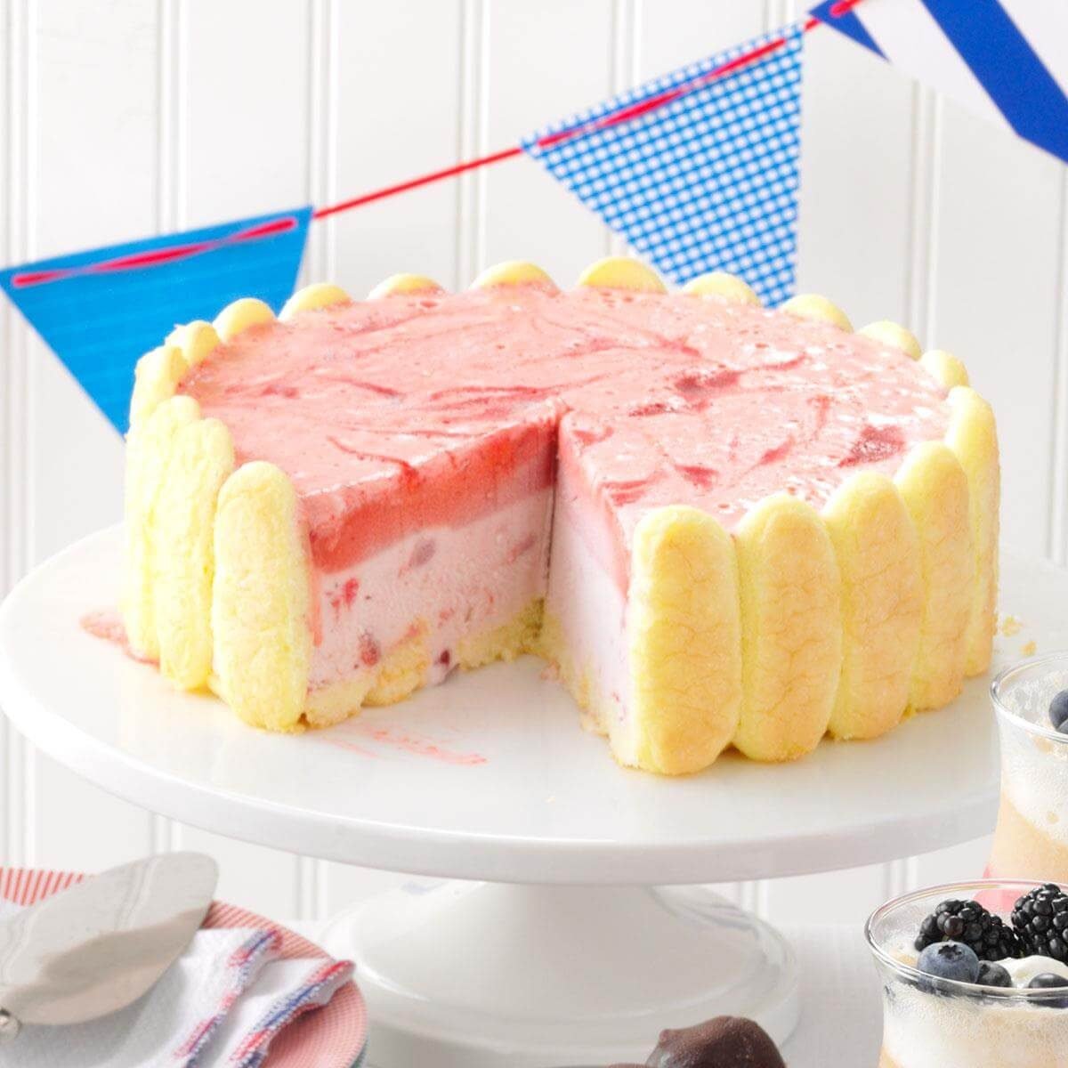 30 Ice Cream Cake Recipes That are Perfect for Summer Birthdays