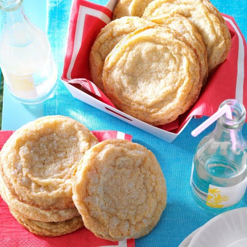 How to Make Soft and Chewy Lemon Cookies