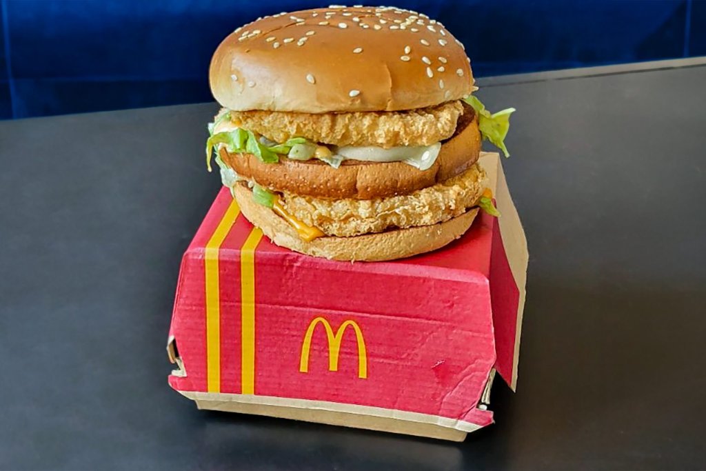 Fast Food Favorites + Facts - cover