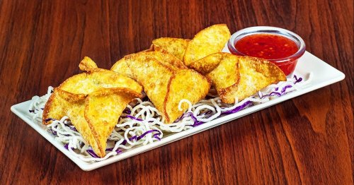 The Cheesecake Factory JUST Dropped Its Recipe for Crispy Crab Wontons—Here's How to Make Them Yourself