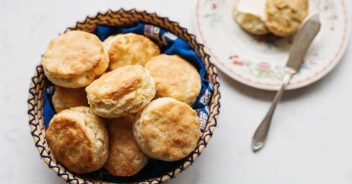 How to Make Easy 3-Ingredient Biscuits in 20 Minutes Flat