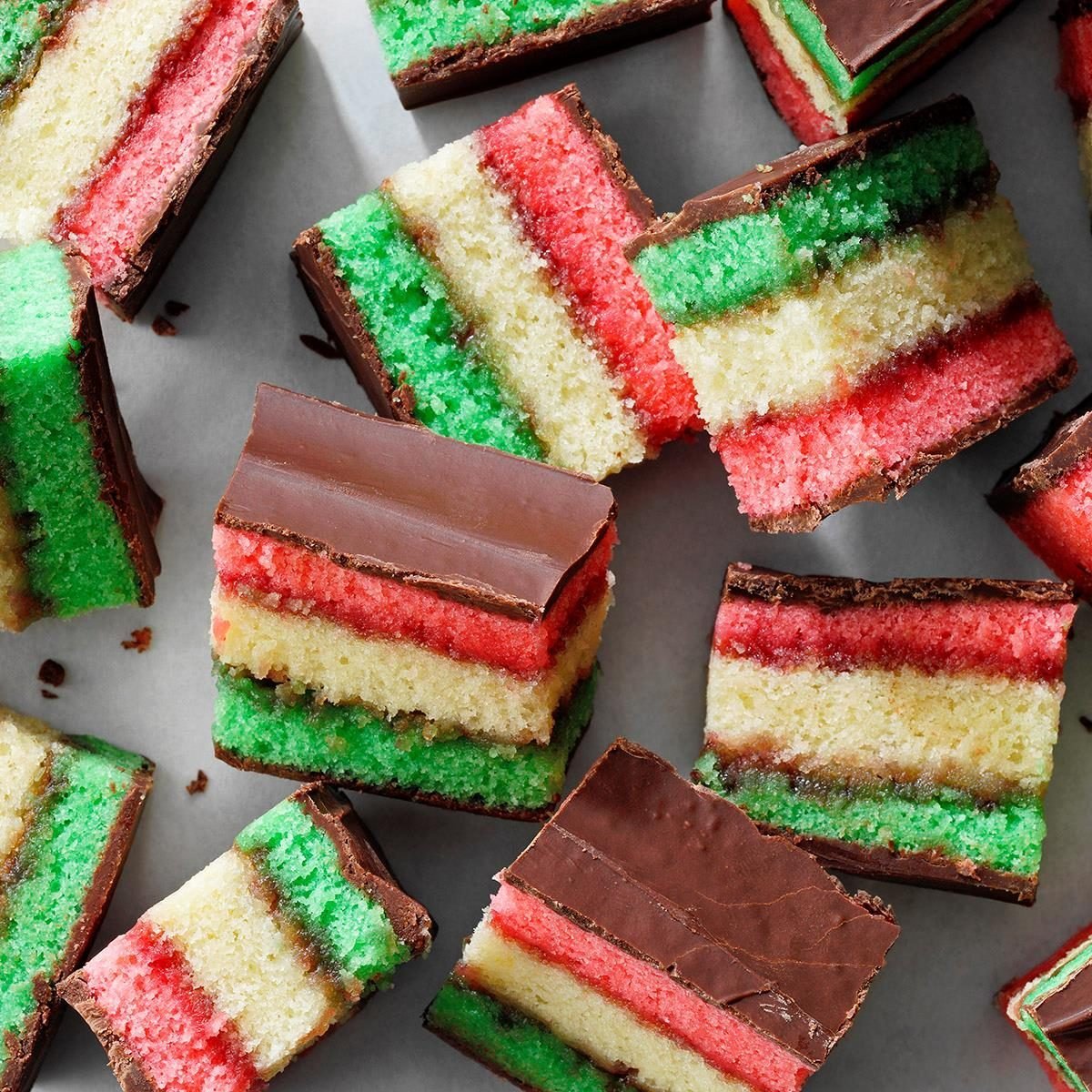 30 Nonna-Approved Italian Christmas Cookies