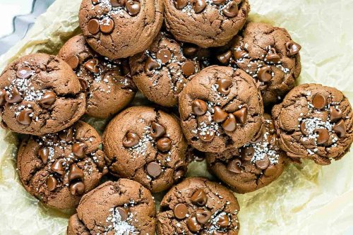 25 Naughty-but-Nice Cookies That'll Spoil Santa's Dinner