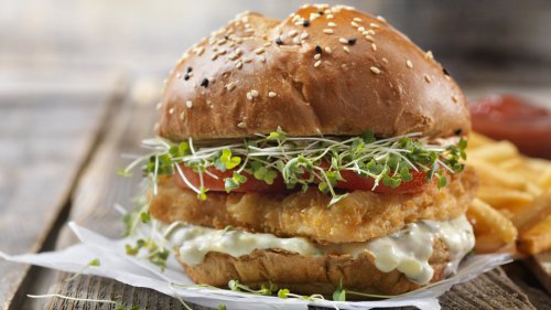 The Absolute Best Fish Sandwich Comes From This Fried Chicken Chain