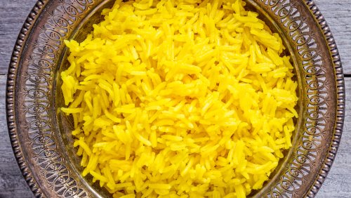 Turmeric Gives White Rice A Flavor Boost Without Salt Or Oil