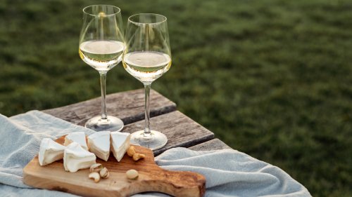 Every Major Type Of White Wine You Would Ever Need To Know