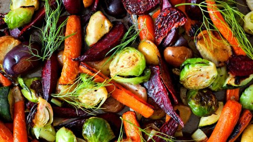 What You Should Do To Vegetables Before Roasting Them