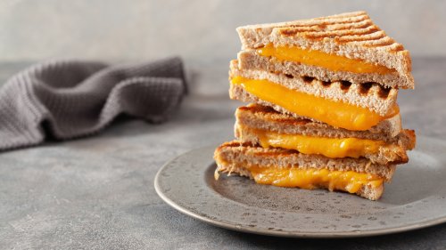 How Much Cheese Should You Use In A Grilled Cheese?