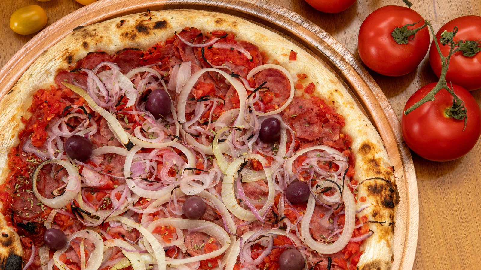 What Makes Calabrian-Style Pizza So Unique?