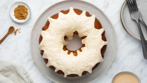 13 Ring Cakes To Celebrate The New Year