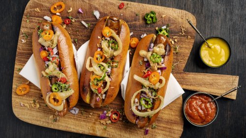 Why You Should Try Sous Vide Hot Dogs At Your Next Cookout
