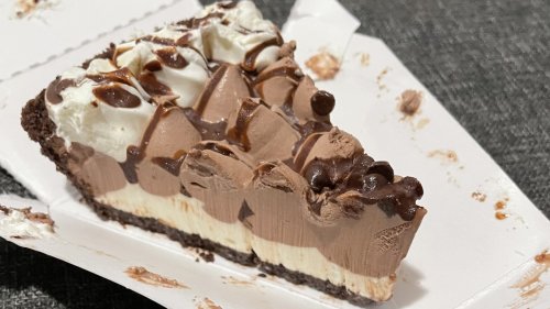The Perfect Copycat For Burger King's Hershey Sundae Pie Is At The Grocery Store
