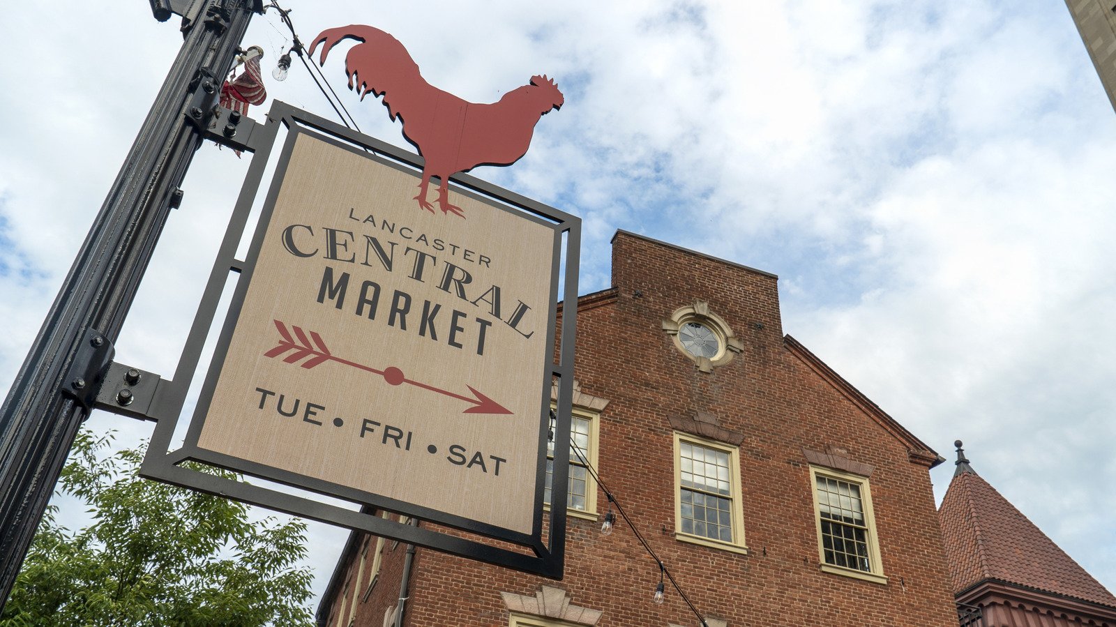 6 Best Places To Eat With 24 Hours In Lancaster, PA