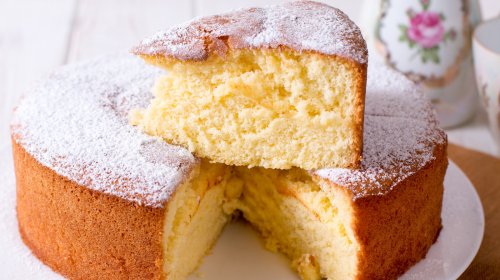 Butter Cake Vs Foam Cake: What's The Difference? - Tasting Table