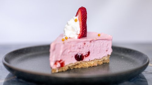 No-Bake Strawberry Cheesecake Recipe