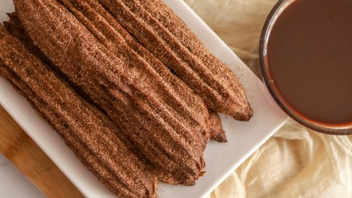 The Churro Recipe That's A Chocolate Lover's Dream