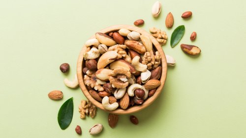 The One Nut You Should Be Eating Before Bedtime