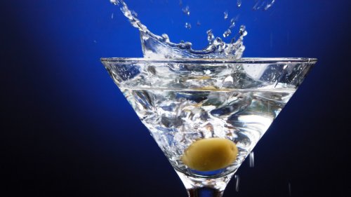 Shaken Or Stirred: Bartenders Help Settle The Martini Debate Once And For All - Exclusive