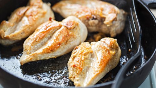 For Juicier Stovetop Chicken, Allow It To Steam