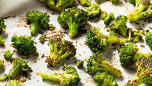 Roasted Broccoli Is The Flavorful, Crunchy Update Your Sandwich Needs