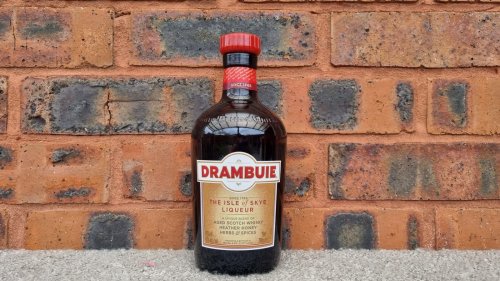 Drambuie: The Ultimate Bottle Guide