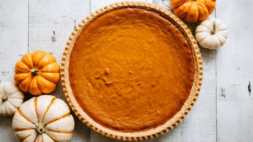 Why You Should Refrigerate Pumpkin Pie Filling Before Baking