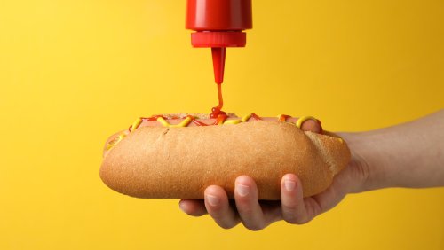 Common Mistakes Everyone Makes With Hot Dogs