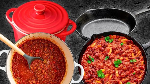 The Major Differences In Cooking With Traditional Vs Enameled Cast Iron