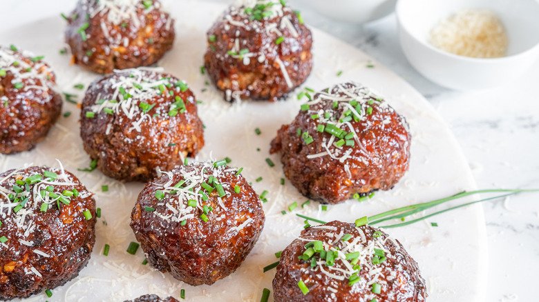 GROUND BEEF RECIPES cover image
