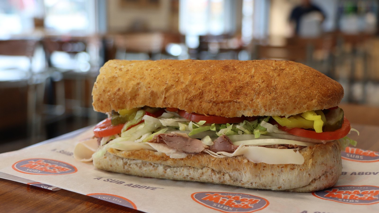There's 1 Thing You Need To Know Before Going To Jersey Mike's - cover