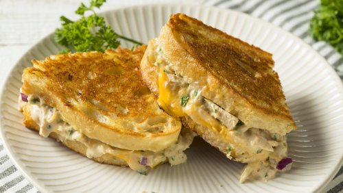 There Are 2 Divisive Ways To Make A Tuna Melt