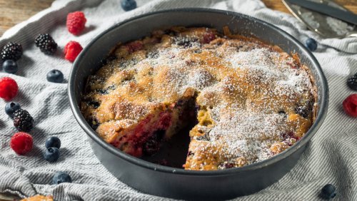 Buckle: The Fruity Dessert That Requires Less Work Than Cobbler