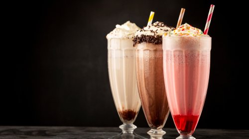 20 Best Ingredients To Add To Your Milkshakes
