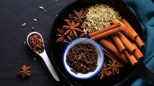 The Surprising Link Between Chinese Five-Spice Powder And Herbal Medicine
