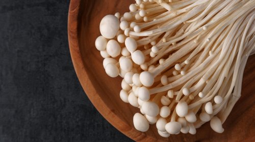 Why It's Important To Remove The Base Of Enoki Mushrooms