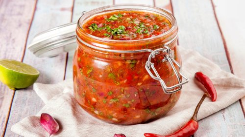 14 Reasons Why You Should Always Have A Jar Of Salsa In The Pantry