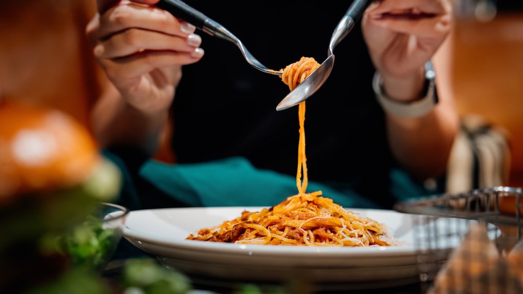 RESTAURANTS - cover