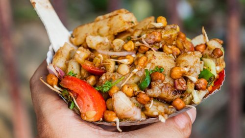 Aloo Chaat: The Tangy Indian Potato Dish Perfect For Parties