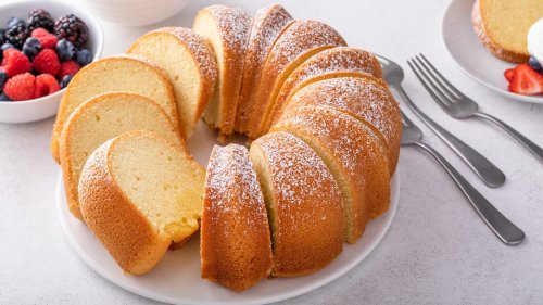 Upgrade Basic Vanilla Cake With A More Flavorful Almond Emulsion