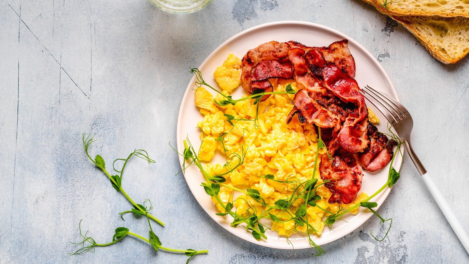 How Bacon And Eggs Became An Inseparable Breakfast Duo