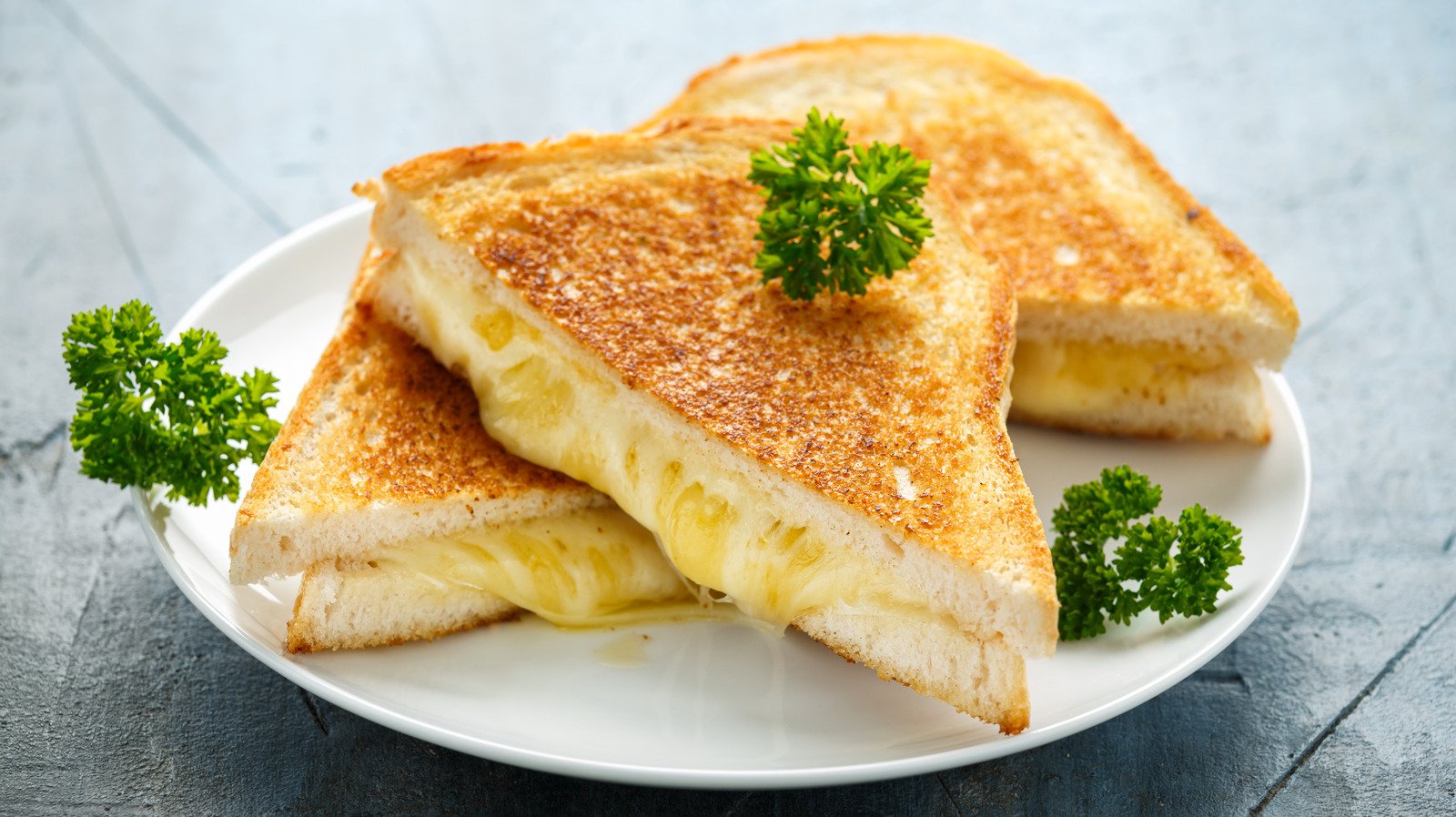 This Method Will Give You Perfectly Melted Grilled Cheese