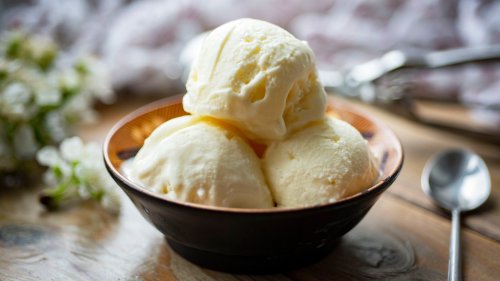 Trader Joe's Vs Aldi: Which Store Brand Has The Best Vanilla Ice Cream?