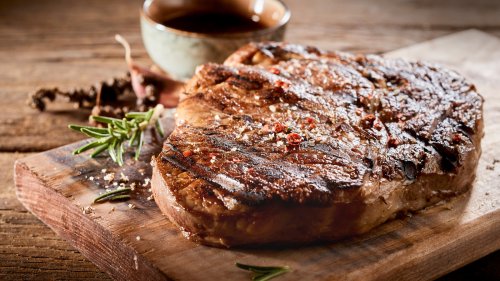 Why Thicker Steaks Require Lower Heat