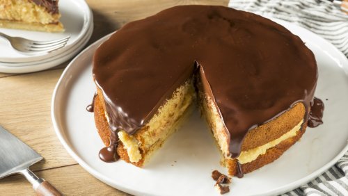 How To Get The Most Flavor Out Vanilla Beans When Making Boston Cream Pie