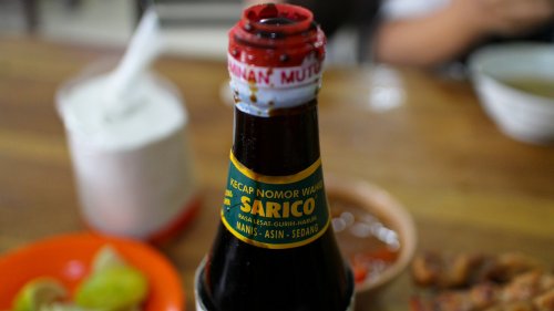 The Indonesian Soy Sauce You Should Always Keep On Hand
