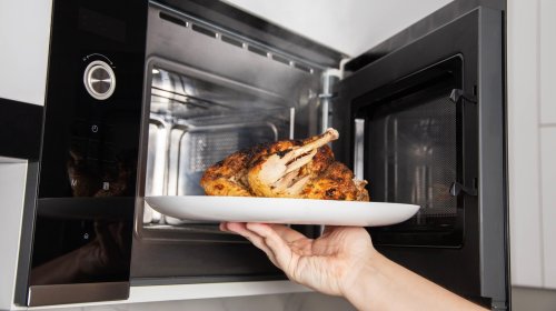 Why You Should Never Reheat Dried-Out Chicken
