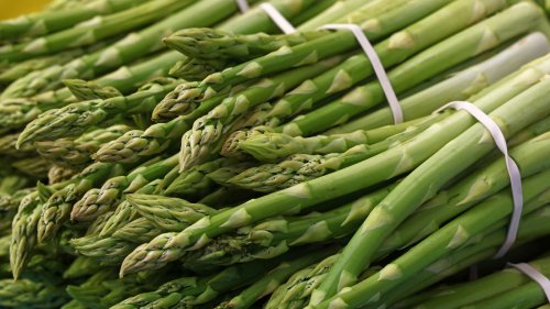 10 Popular Ways To Cook Asparagus, Ranked